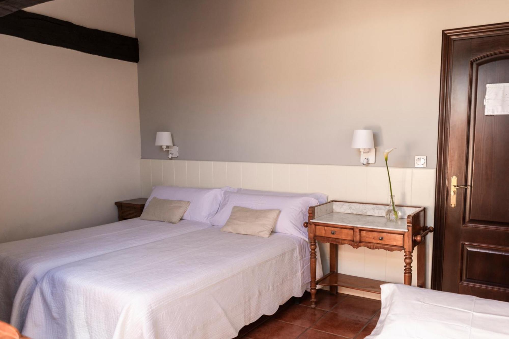 Agroturismo Montefrio 우르니에타 객실 사진